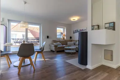 Image de Village square - modern apartment in a central location in St. Peter-Ording / village