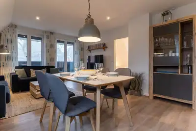 Image de Moments of happiness upstairs - modern apartment in the heart of the village