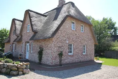 Image de Wadden Sea - beautiful semi-detached house under thatch in the popular district of Ording