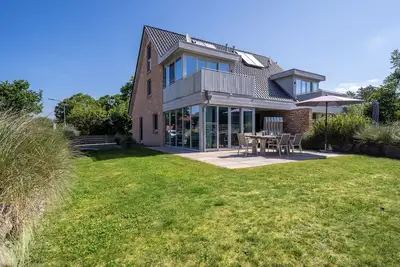 Image de Strandburg Spo 3 - beautiful house with high-quality furnishings / sauna!