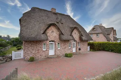 Image de WaterkĂĽken - beautiful house under thatch within walking distance of the south beach