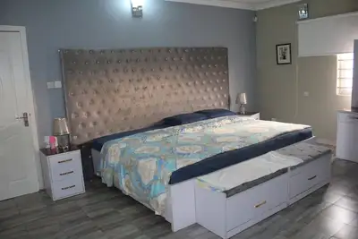 Image de Fully serviced luxurious 4 bedroom penthouse in Lekki with generous living space