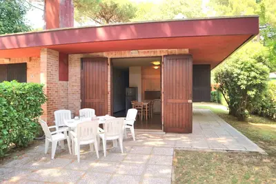 Image de Appartement de vacances avec climatisation et jardin