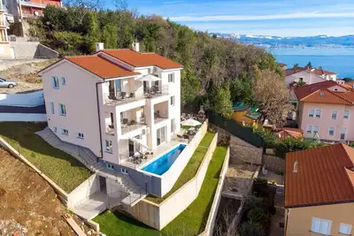 Villa Magic Hill with Pool