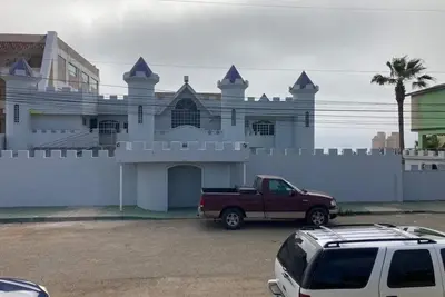 Image de Fancy- Family Castle