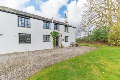 Image de Middlefield Cottage, rural location close to lake