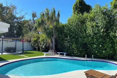 Image de Cozy Pool Home. 10 min from Bucs Stadium