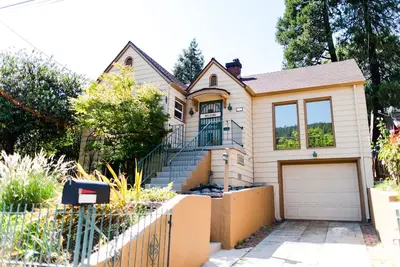 Image de Dunsmuir Adventure House ~ Spacious family getaway