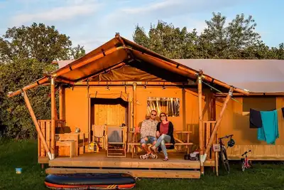 Image de In these sturdy tents you will experience a great outdoor and indoor vacation!