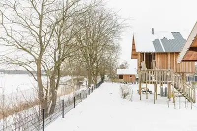 Image de Cozy cottage with hot tub, right on the Regge River. Check out the pictures!