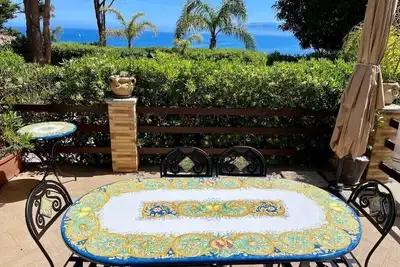Image de Apartment by the Sea
