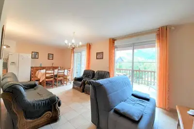 Image de Appartement T3 8 pers, Terrasse, Parking, WiFi, St-Lary-Soulan