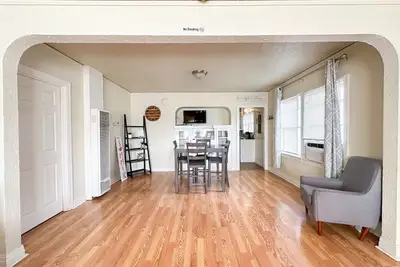 Image de Sierra View Retreat located near downtown Porterville