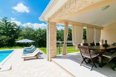 Image de Maison de vacances Labin pour 1 - 8 personnes avec 4 chambres à coucher - Maison de vacances