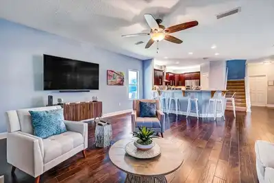 Image de Casa Azul 3br/2. 5ba 1-Mile to Dtn 3-Miles to Bch