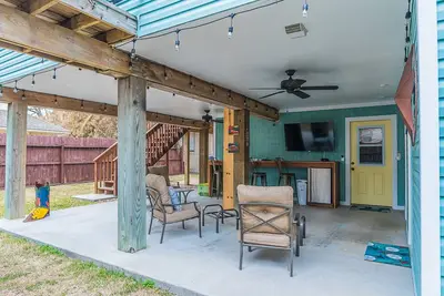 Image de The Blue Flamingo | Family-Friendly, Near Beach!