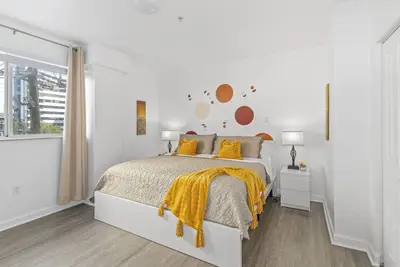 Image de Cozy 3br/2ba King Bed Free Parking Pet-Friendly
