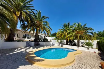 Image de Casa Flora Moraira: 3 chambres, piscine et parking privés, wifi, proche plages