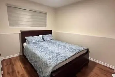 Image de Bright1 Br suite w/ free parking & wifi & Netflix & all basic amenities