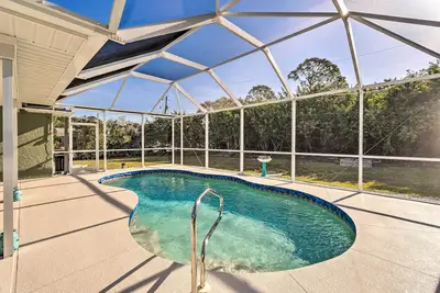Image de Sun-Kissed Escape: Pool, Near Golf Courses!