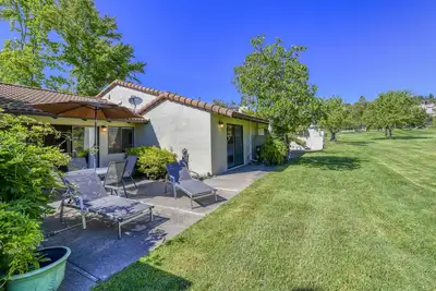 Image de Perfect Wine Country Retreat at Silverado