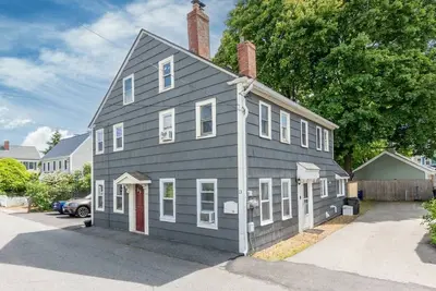 Image de Dog Daze 2- South End Newburyport\n30 day rental