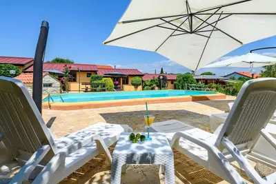 Image de Superbe appartement à Rovinjsko Selo