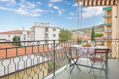 Image de Bel appartement à Arma di Taggia