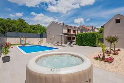 Image de Belle maison à Vinjani donji