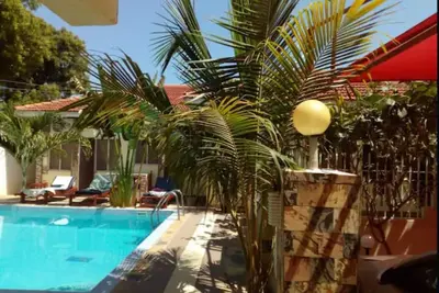 Image de Modern Furnished 1 bedroom-walking distance from beach and malls