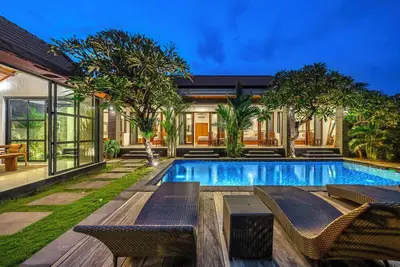 Image de Villa Aruna Batu Bolong Beauty 5 bed air\/con living