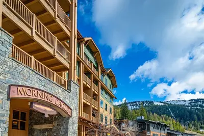 Image de Renovated Morning Eagle Condo at Whitefish Mountain Resort with Ski-In/Ski-Out
