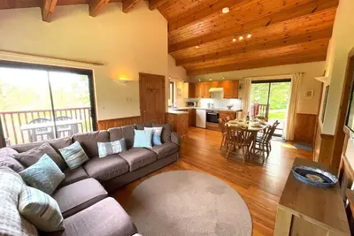 Image de Pass the Keys | Beautiful 3br Lodge - Stunning Beach and Golf Location