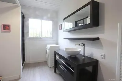 Image de Les Combots - Apt. 5pers, parking, 2 chambres, forĂŞt & plages