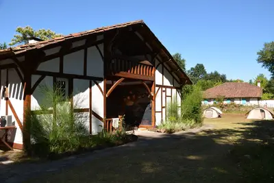 Image de Landes farm between forest and ocean