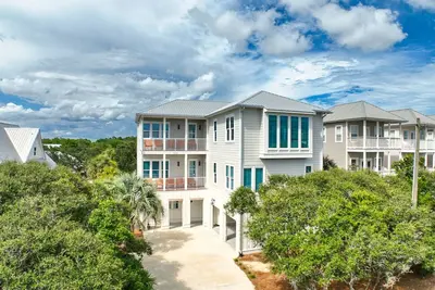 Image de Beautifully decorated home! Gulf views! Large pool and outdoor area! 6 seat Lsv!