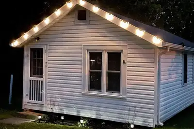 Image de Sweet and Cozy two bedroom Lake Erie Cottage