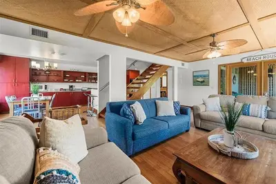 Image de Stunning 3 Bedroom/ 3 Bath Adjacent to Siesta Key Beach Access!