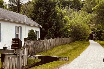 Image de Cottage on the Trail-Rocheport-Right on Katy Trail!