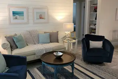 Image de Coastal Cozy 4br Beach House 8 Blks from Beach/4 Miles to Mayo Clinic