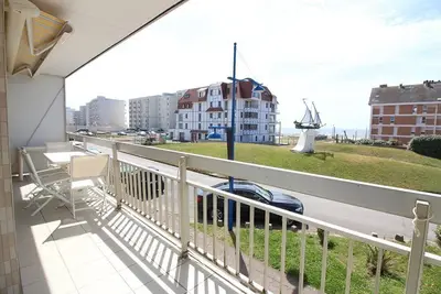 Image de Bournonville C1 : Proche mer, appartement F2, 1er étage, 1 chambre, balcon, parking, 2\/4 personnes