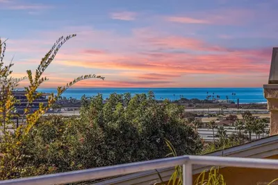 Image de Luxury Oceanview Hilltop Villa w/ Private Pool