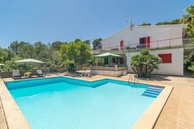 Image de Es Pins - Nice flat with shared pool and very close to the beach. Free WiFi.