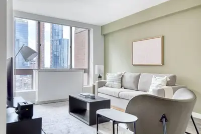 Image de Luxe Midtown West 2br w/ Gym, Elevator, Doorman & W/D, by Blueground