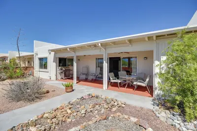 Image de Green Valley Abode w/ Pool Access & Mtn Views