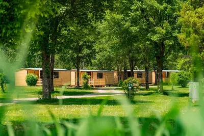 Image de Wood Cube by Interhome
