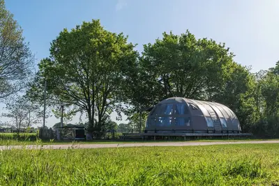 Image de Spend the night in this special Dome with private bathroom and hot tub