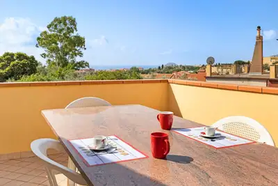 Image de Appartement de vacances \"La Casa di Lady\" avec vue sur la mer, terrasse et Wi-Fi
