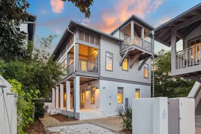 Image de Spend Summer with Us! Newly Renovated! Firefly - Rosemary Beach! 4 Adult Bikes!
