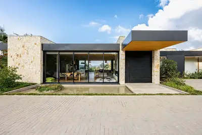 Image de Luxury House next to Guatapé reservoir wtih Jacuzzi and tennis court